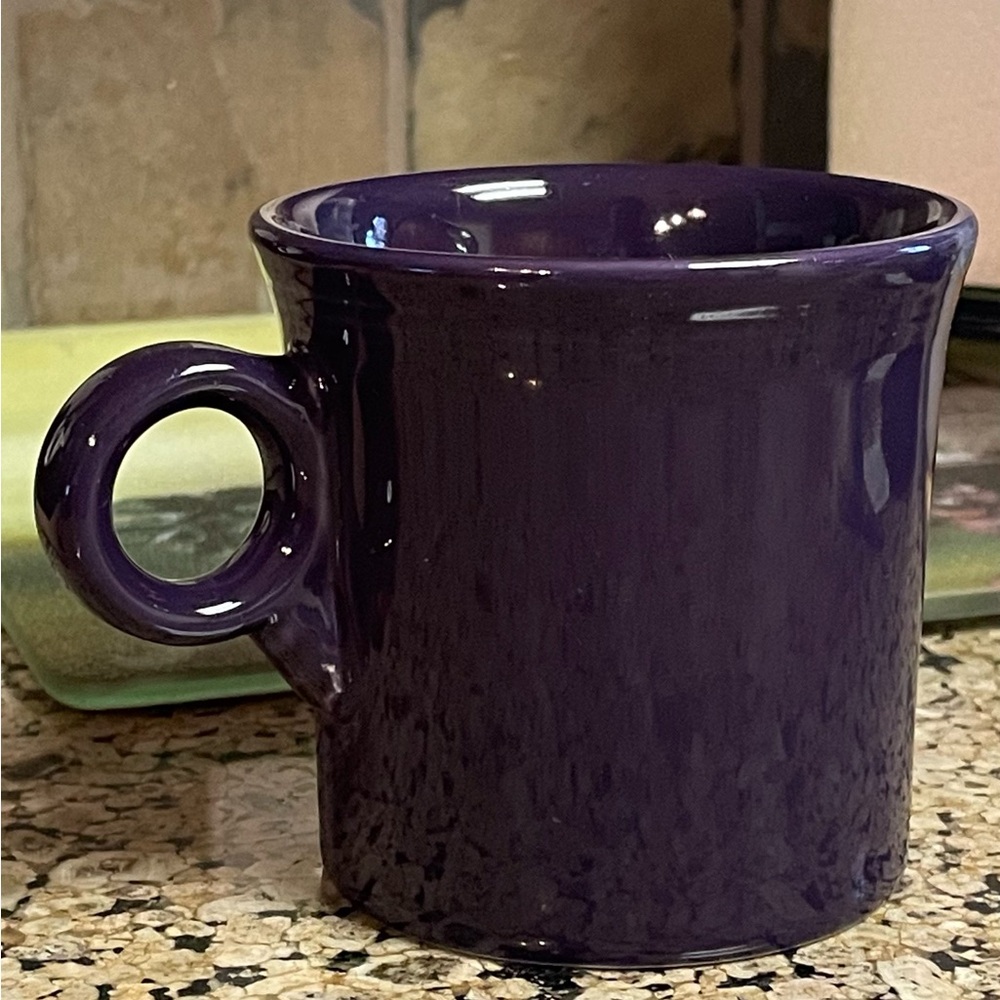 Ring Handle Mug Fiesta Plum (dark purple) Intro 2001 by Homer Laughlin